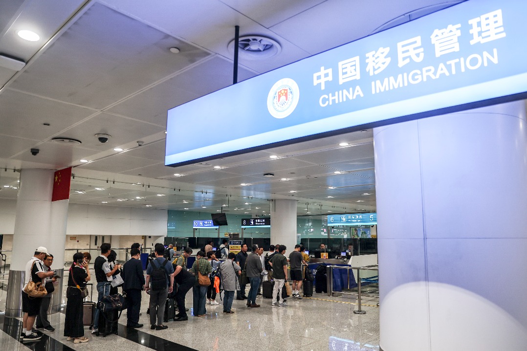 Foreigners made 13.6m visa-free trips to China in H1, up 54% year-on-year